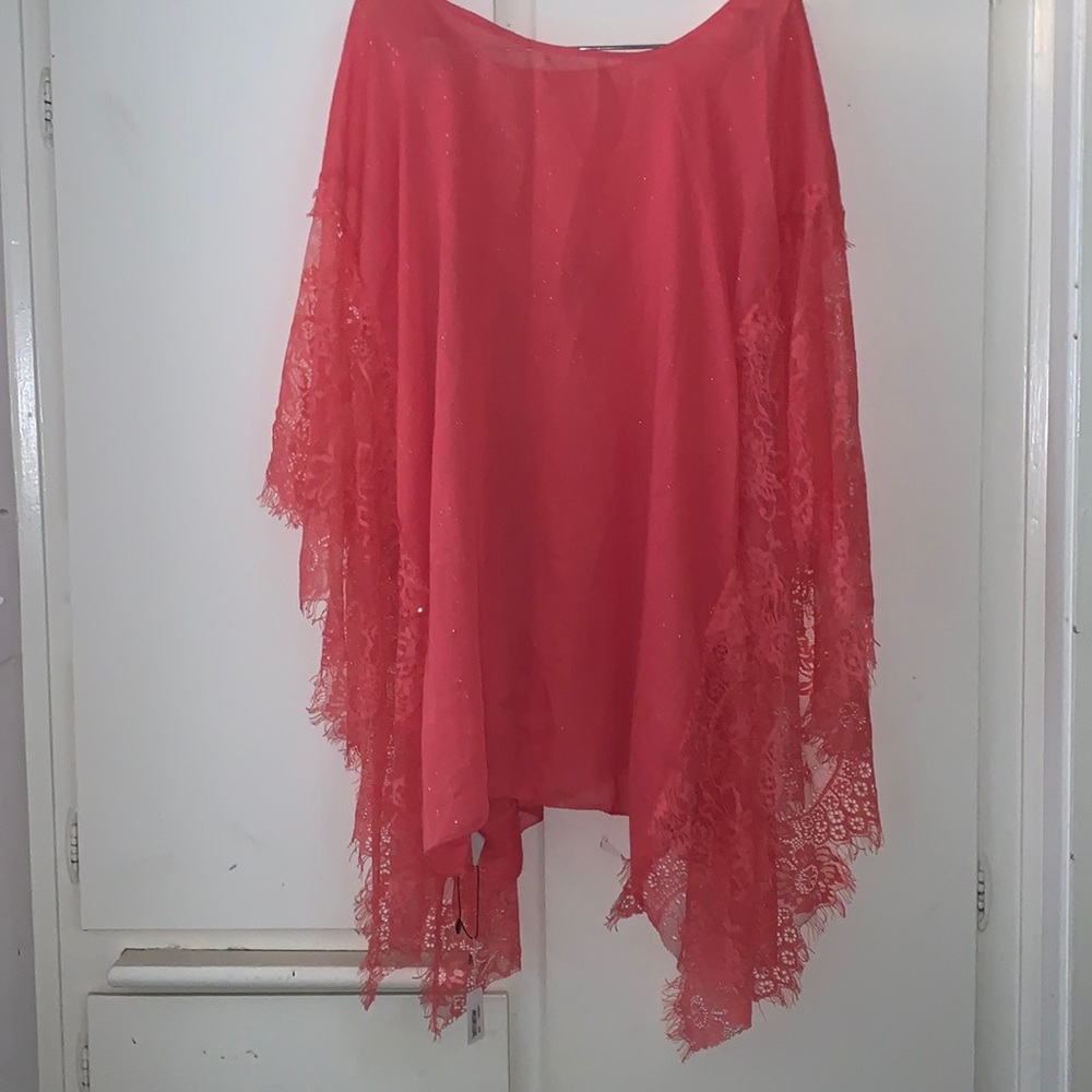 Sparkly cover up goes just over the neck